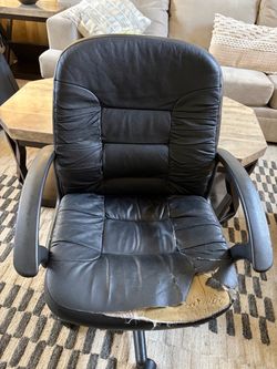 Office black leather chair