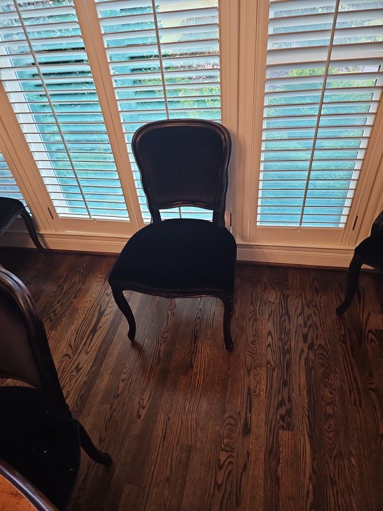10 Dining Chairs. 2 W/Arm Rest 8/Without Arm Rest