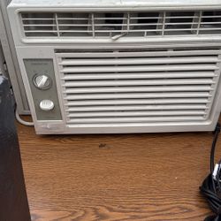 Air Conditioning Unit 
