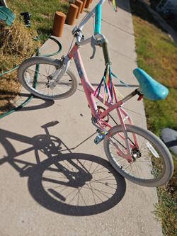 Girls bike