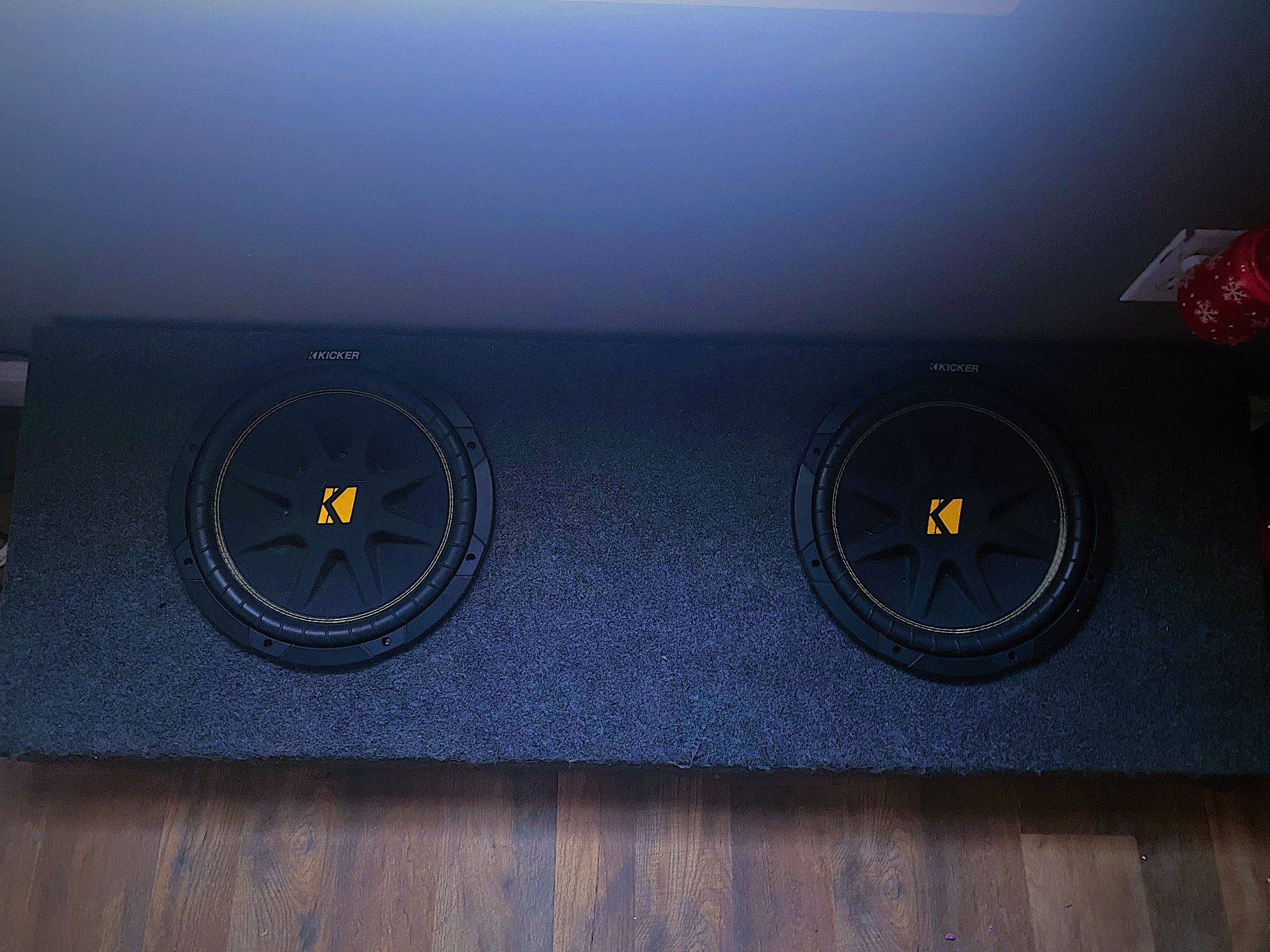 Kicker Comp 12s With Box 