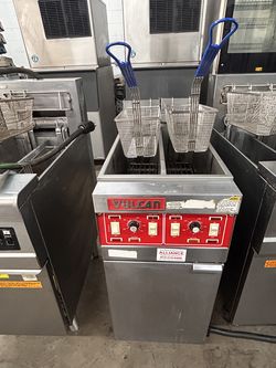 vulcan commercial electric  50 lb 2 bay fryer
