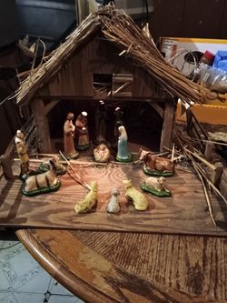14 Piece Fold Up Nativity Set, Fold Up Manger And Light 21" By 18" By 14"