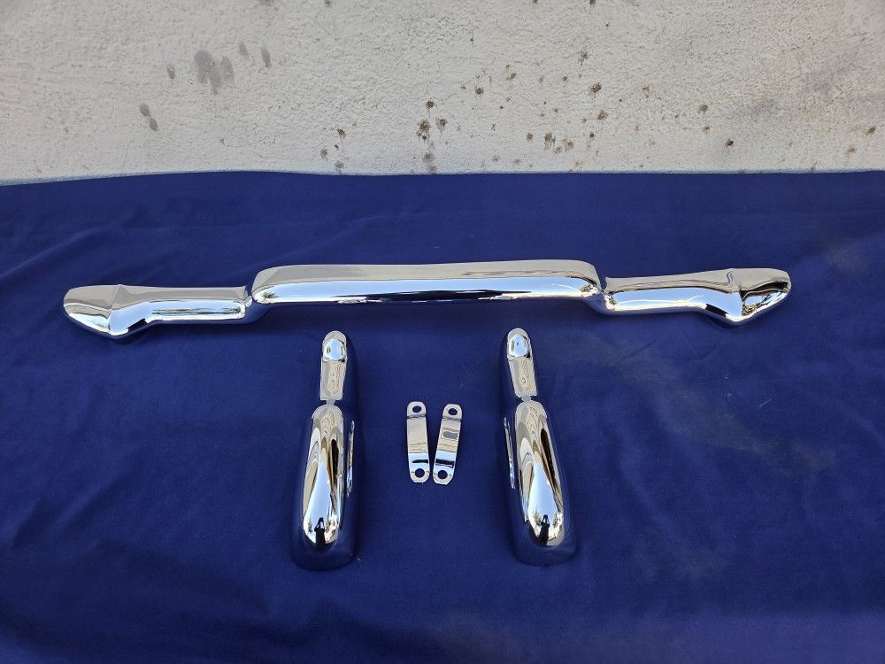 1951, 1952 Chevrolet Rear Trunk Guard, Rear Cross Bar.