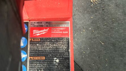 Milwaukee electric chainsaw hatchet