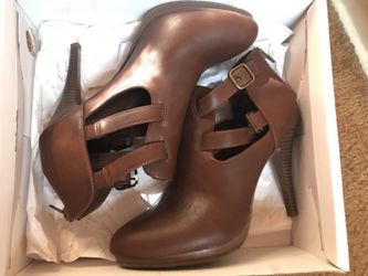 Brown boots