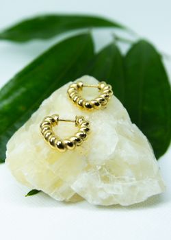 Heart Gold Hoops