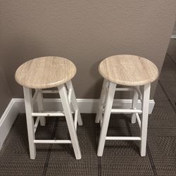 21” Wooden stools 