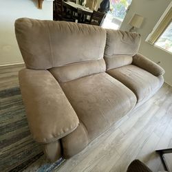 Free Sofa Recliner 
