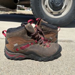 Merrell Hiking Boots BRAND NEW!