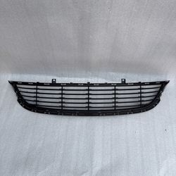 2015-2017 Chrysler 200 Front Bumper Lower Grille OEM
