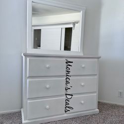 Solid Wood 48” Dresser W/Mirror $480