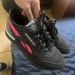 women’s Reeboks