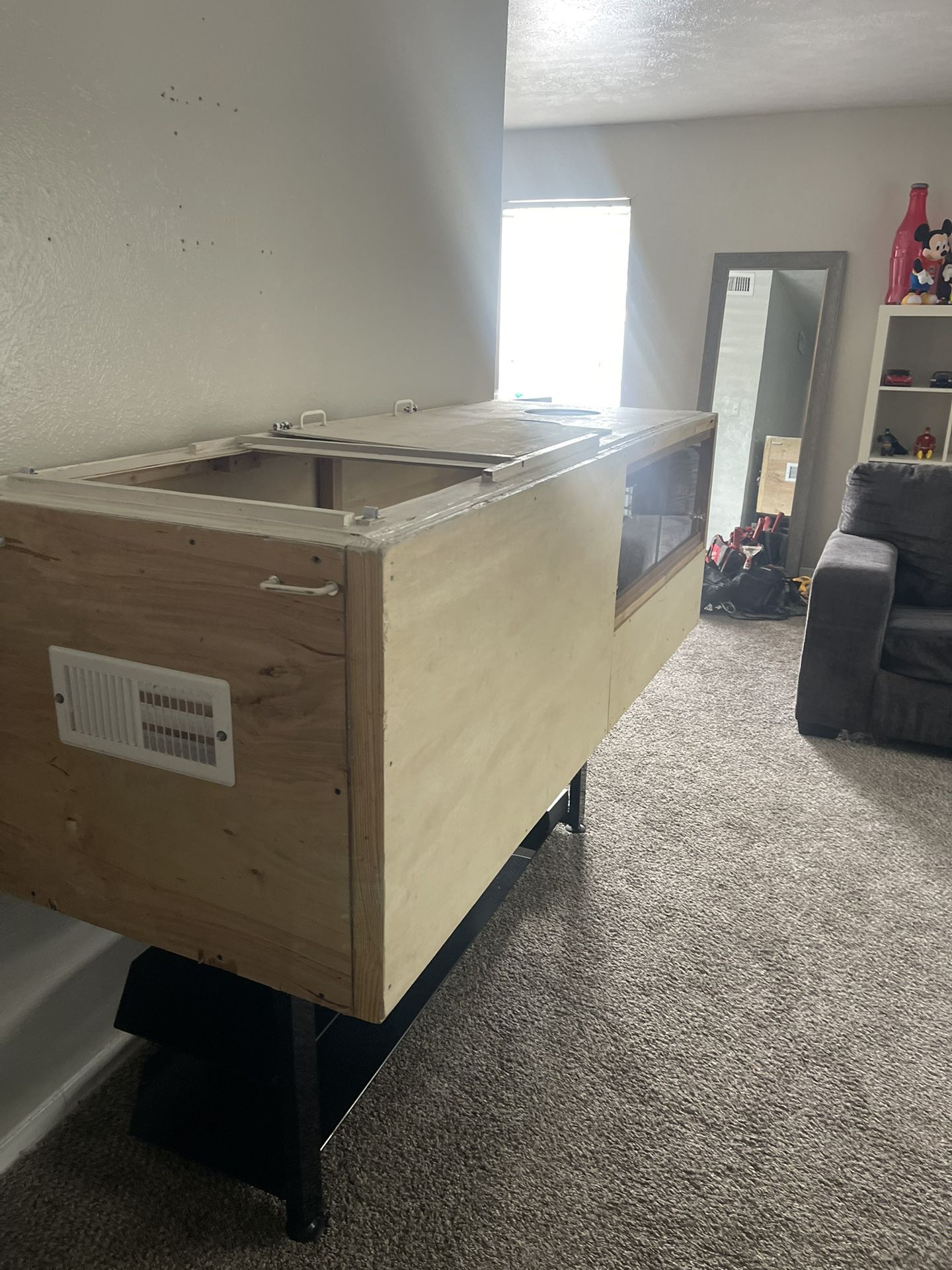 6x2x2 Enclosure