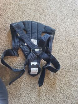 baby holder 