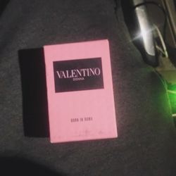 Valentino Donna Born In Roma 