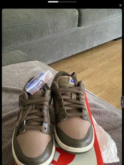 Nike Dunk Low Mink Brown  Casual Lifestyle Shoes Sneakers Kids Grade School Size 4.5 youth Women’s Shoes Size 6 New With box for school