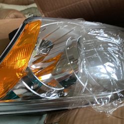 Dodge Caliber 2005 Passenger Headlight 