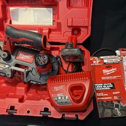 Milwaukee Band Saw With Blades New Open Box 