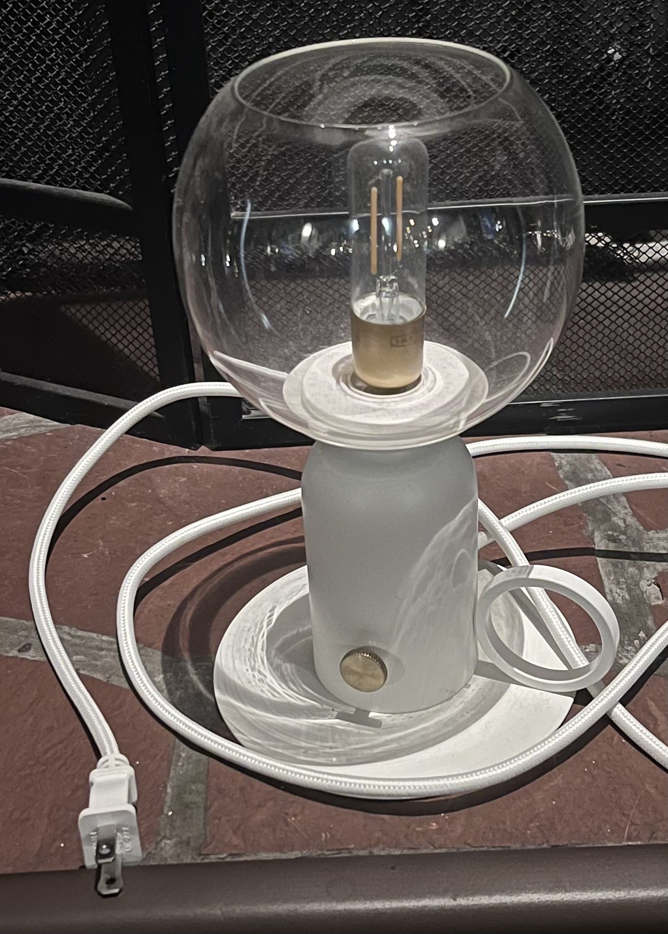 Table Lamp - White Porcelain & Glass - Original Bulb