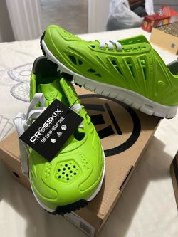 Water shoes