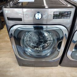 LG 5.2 Cu. Ft. SMART Front Load Washer in Black Steel W/ TurboWash and Steam