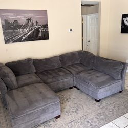 Free Delivery! Modular Sectional Sofa Couch