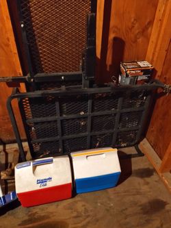 Cargo carrier