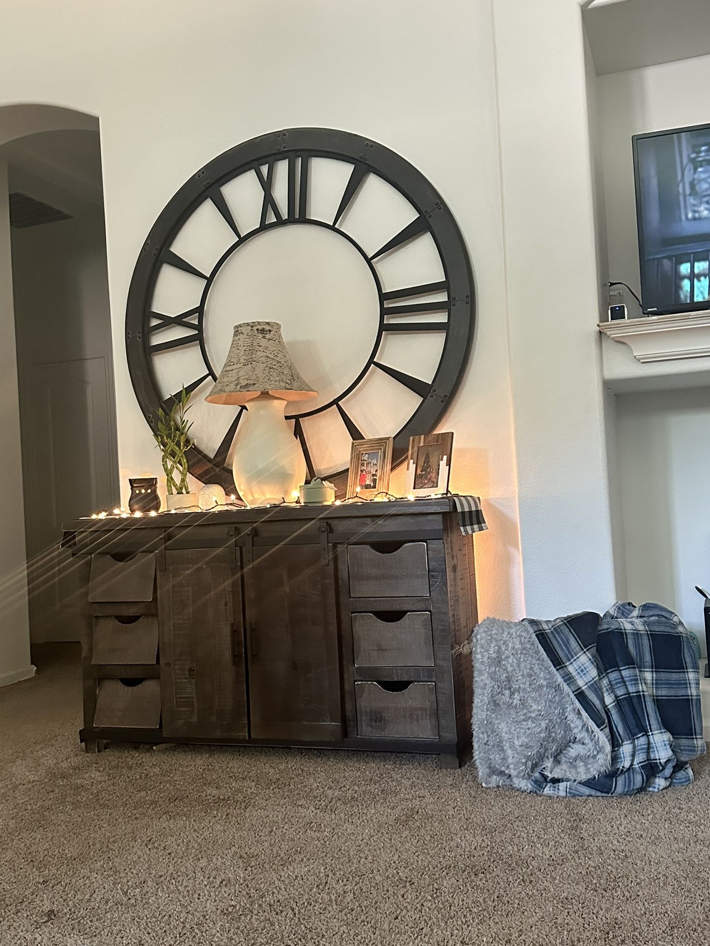 Barn Door Hutch