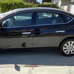 Nissian Sentra 2015