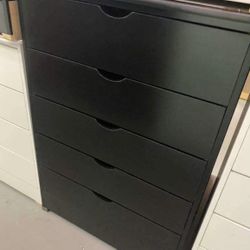 Five Drawers Dresser 