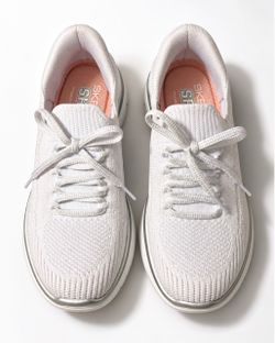 Cheer shoes