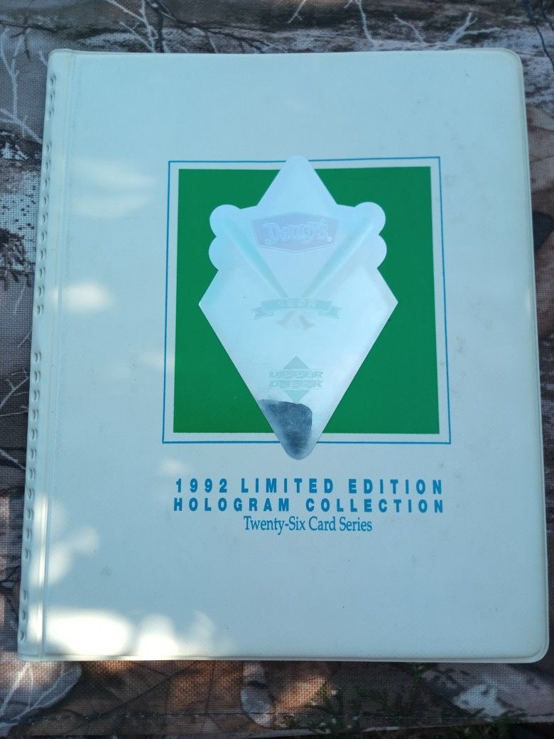 92' Holographic Baseball Card Album