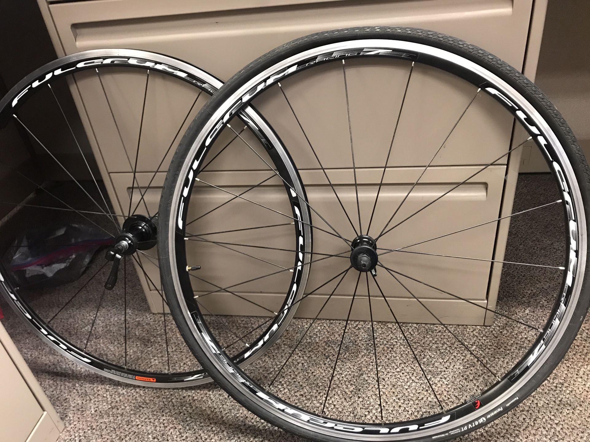 Fulcrum 7 racing wheels 700c like new