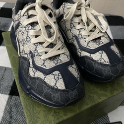 Gucci Rythons GG