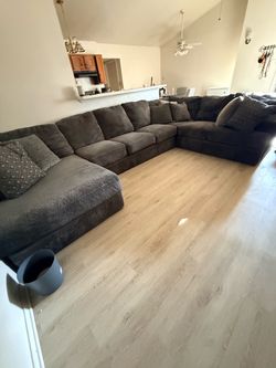 Sectional couch