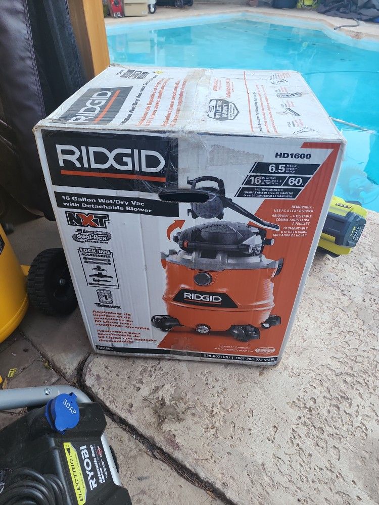 Ridgid 16gal. 6.5 HP Vacuum