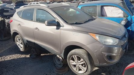2011 Tucson For Parts Only