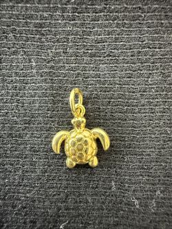 Turtle Charm Pendant 