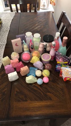 Bath bombs