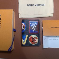 Brand New Original Louis Vuitton Passport Cover