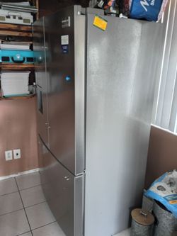 Free fridge