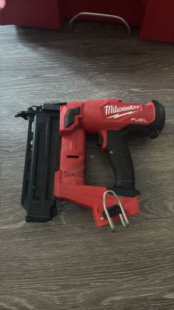 Nail gun