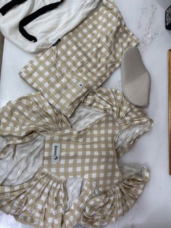 Konny Baby Wrap Carrier Gingham size small