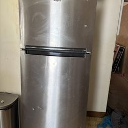 Whirlpool Refrigerator 