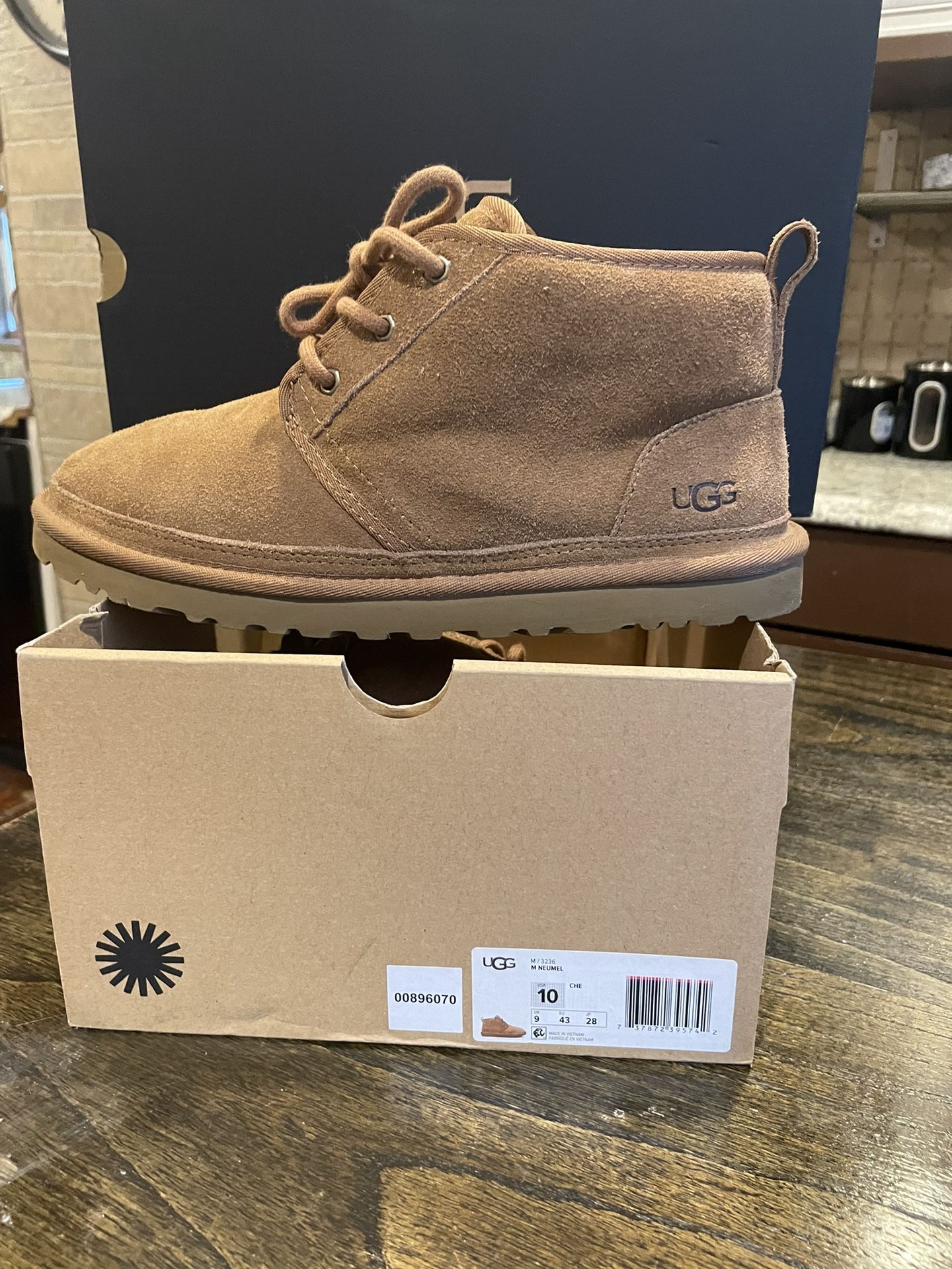 Ugg