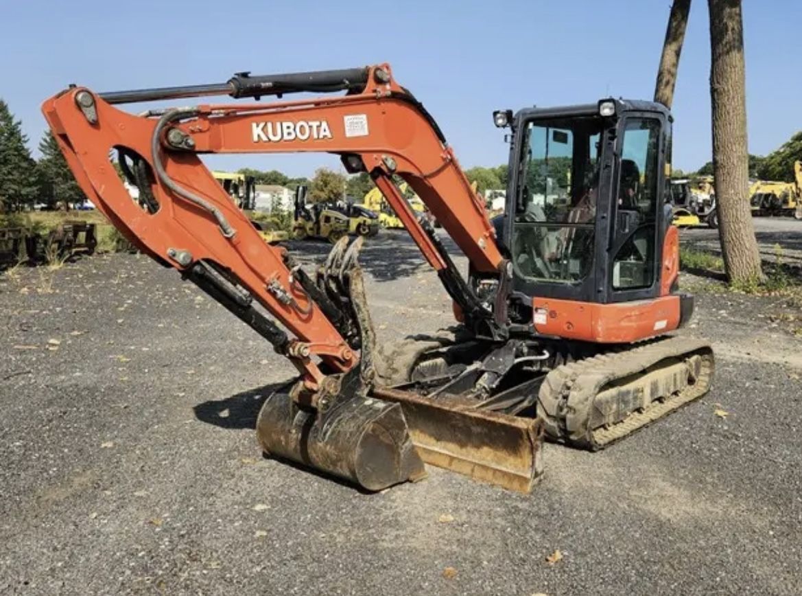 2020 KUBOTA KX057-4