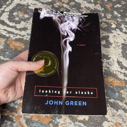 2007/2012 Looking For Alaska by John Green Pre-Loved Paperback
