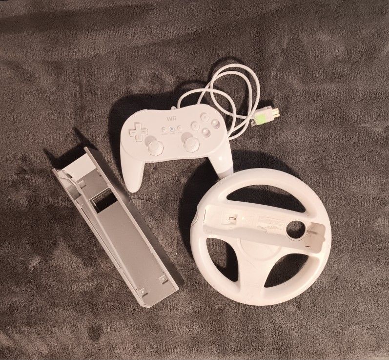 Nintendo Wii Accessories Bundle