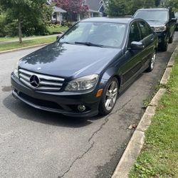 2010 Mercedes Benz C300